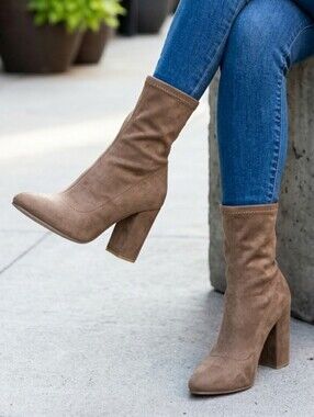 Forever 21 Brown Faux Suede Sock Boots Block Heel Mid Calf Booties Size 7.5- NEW